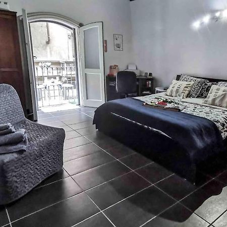 Intero Appartamento Su Via Tortona-Darsena-Navigli Милано Екстериор снимка